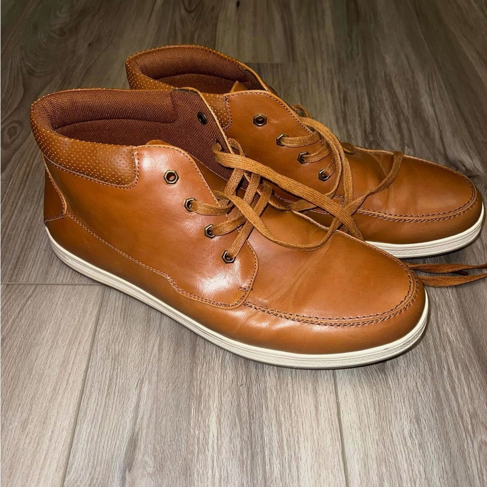 Men's Tan Leather High-Top Shoes size 12